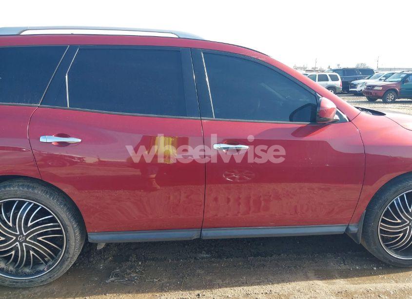 Photo 13 of 2015 Nissan Pathfinder S (VIN 5N1AR2MN4FC659374)