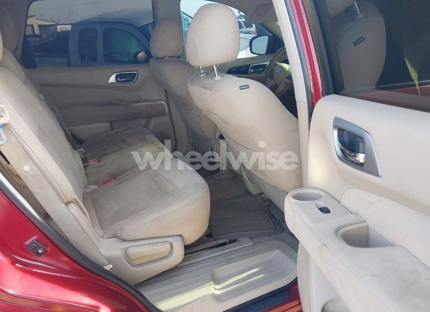 Photo 8 of 2015 Nissan Pathfinder S (VIN 5N1AR2MN4FC659374)