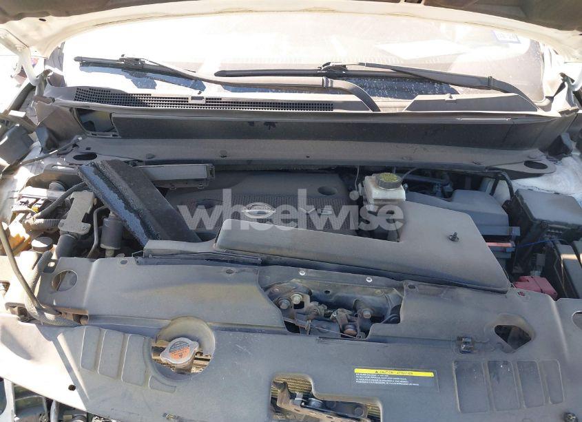 Photo 10 of 2015 Nissan Pathfinder S (VIN 5N1AR2MN4FC679477)