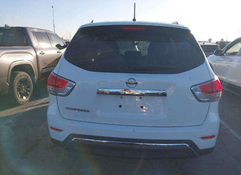 Photo 17 of 2015 Nissan Pathfinder S (VIN 5N1AR2MN4FC681536)