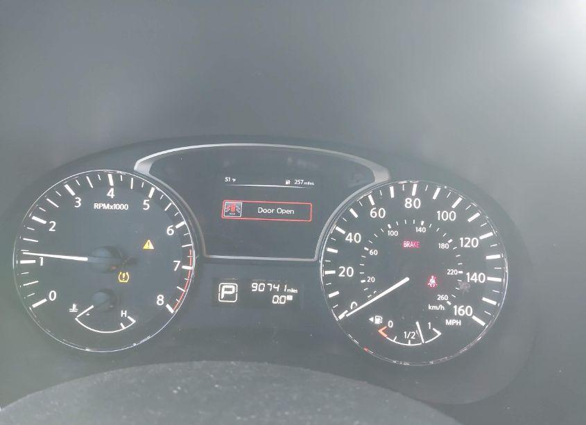 Photo 7 of 2015 Nissan Pathfinder S (VIN 5N1AR2MN4FC681536)