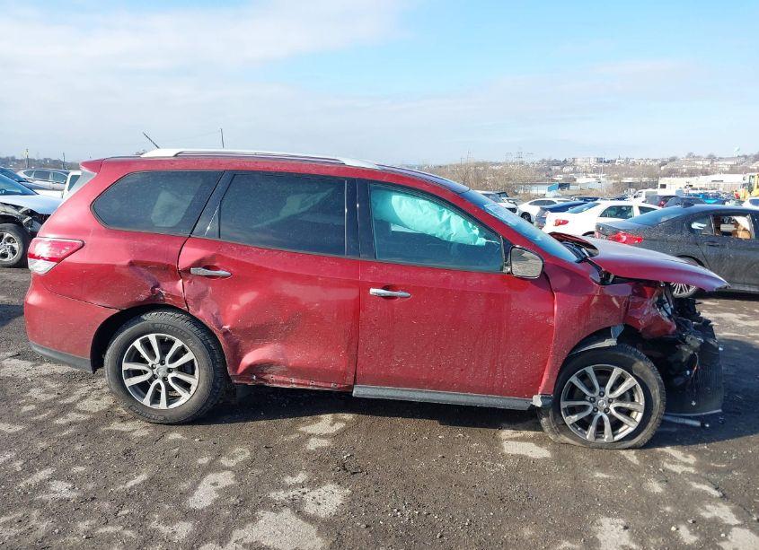 Photo 13 of 2016 Nissan Pathfinder PLATINUM/S/SL/SV (VIN 5N1AR2MN4GC600777)