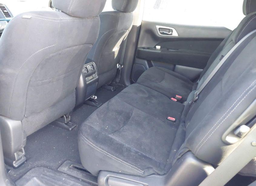 Photo 8 of 2016 Nissan Pathfinder PLATINUM/S/SL/SV (VIN 5N1AR2MN4GC600777)