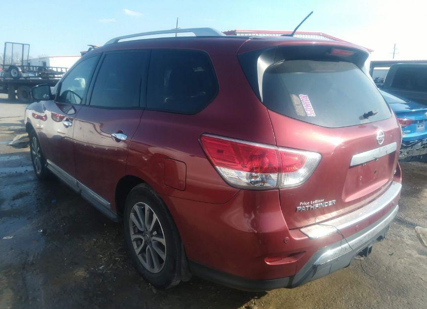 Photo 3 of 2016 Nissan Pathfinder SL (VIN 5N1AR2MN4GC605591)