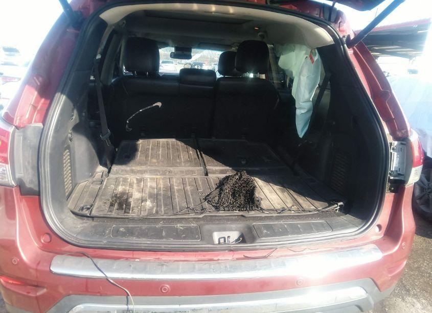 Photo 8 of 2016 Nissan Pathfinder SL (VIN 5N1AR2MN4GC605591)