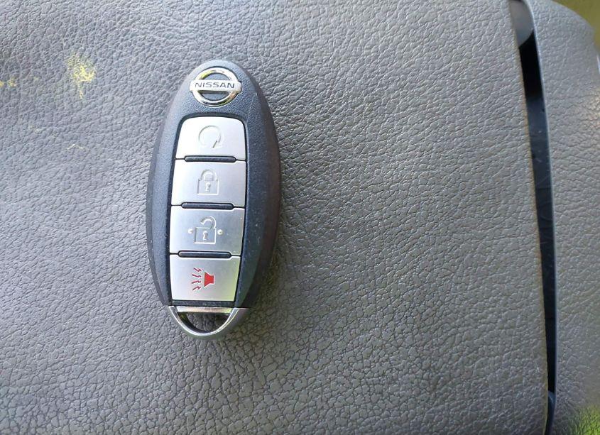 Photo 11 of 2016 Nissan Pathfinder PLATINUM/S/SL/SV (VIN 5N1AR2MN4GC616185)