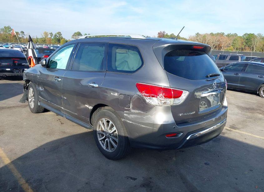 Photo 3 of 2016 Nissan Pathfinder PLATINUM/S/SL/SV (VIN 5N1AR2MN4GC616185)