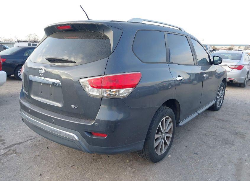 Photo 4 of 2013 Nissan Pathfinder SV (VIN 5N1AR2MN5DC609130)