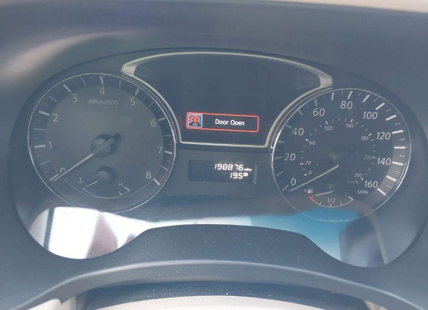 Photo 7 of 2013 Nissan Pathfinder SV (VIN 5N1AR2MN5DC609130)