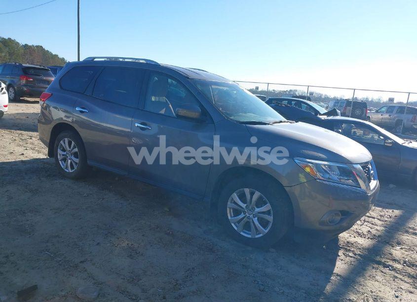 2013 Nissan Pathfinder SV (VIN 5N1AR2MN5DC613985) main photo