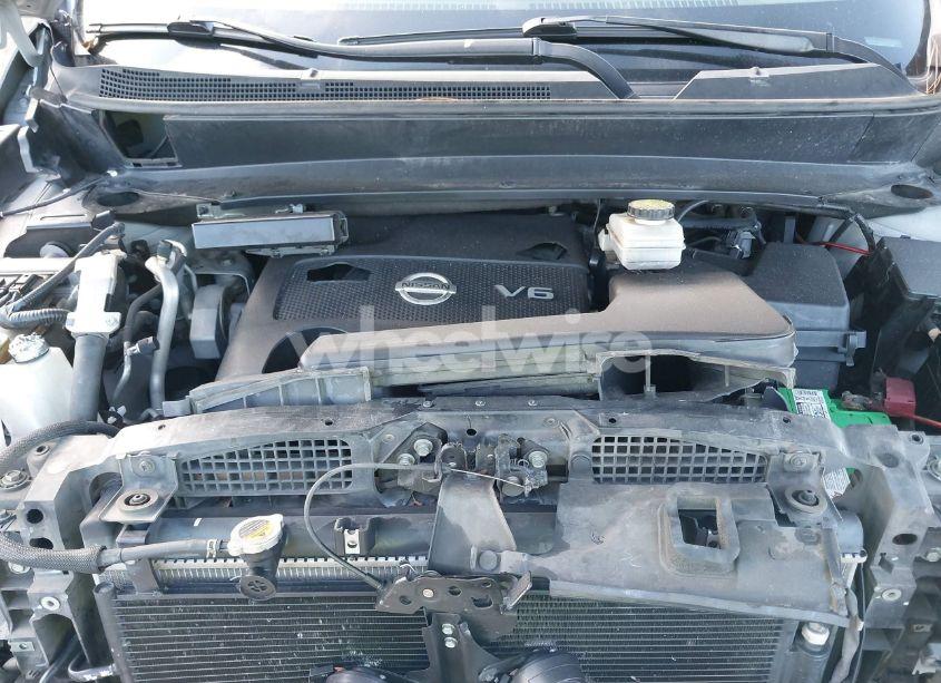 Photo 10 of 2013 Nissan Pathfinder SL (VIN 5N1AR2MN5DC614926)