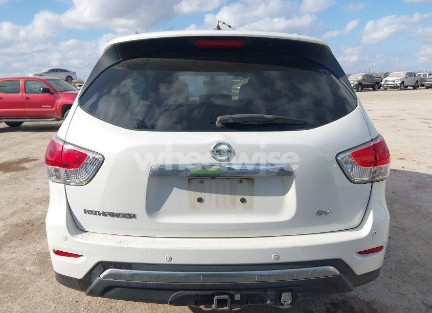 Photo 17 of 2013 Nissan Pathfinder SV (VIN 5N1AR2MN5DC661485)