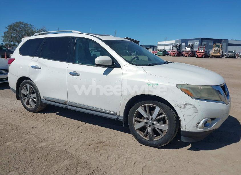 2013 Nissan Pathfinder PLATINUM (VIN 5N1AR2MN5DC676424) main photo