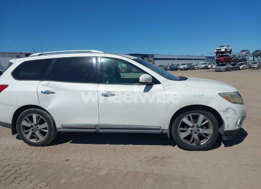 Photo 13 of 2013 Nissan Pathfinder PLATINUM (VIN 5N1AR2MN5DC676424)
