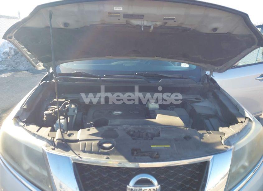 Photo 10 of 2014 Nissan Pathfinder SL (VIN 5N1AR2MN5EC621800)