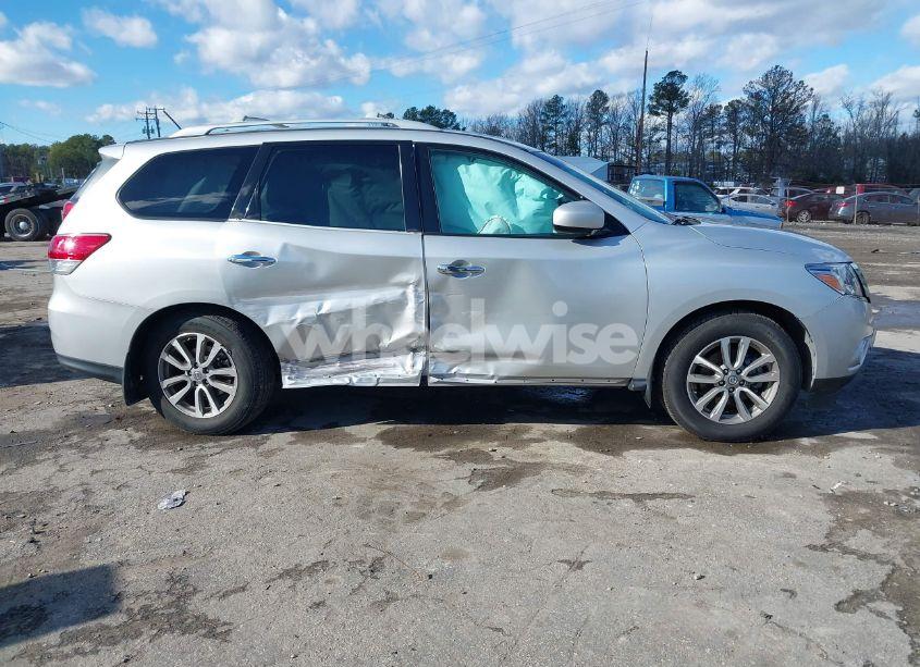 Photo 13 of 2014 Nissan Pathfinder SV (VIN 5N1AR2MN5EC652805)