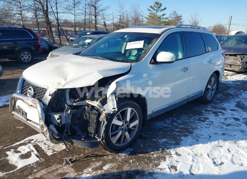 Photo 2 of 2014 Nissan Pathfinder PLATINUM (VIN 5N1AR2MN5EC655560)