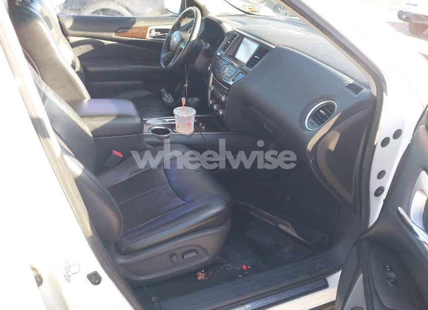 Photo 5 of 2014 Nissan Pathfinder PLATINUM (VIN 5N1AR2MN5EC655560)