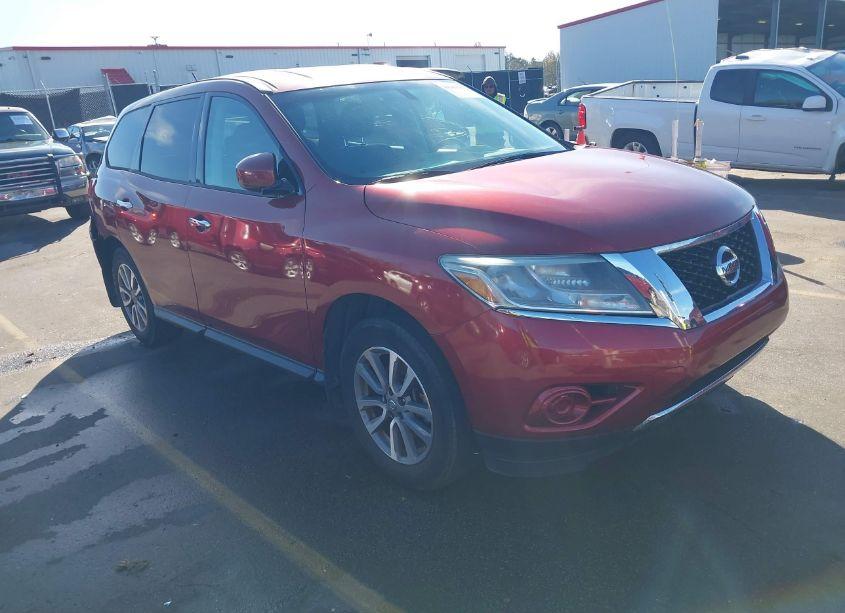 2014 Nissan Pathfinder S (VIN 5N1AR2MN5EC675694) main photo