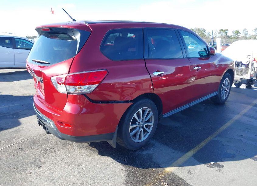 Photo 4 of 2014 Nissan Pathfinder S (VIN 5N1AR2MN5EC675694)