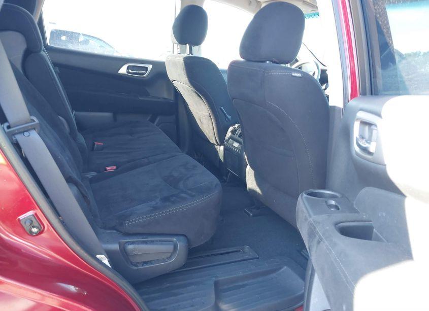 Photo 8 of 2014 Nissan Pathfinder S (VIN 5N1AR2MN5EC675694)