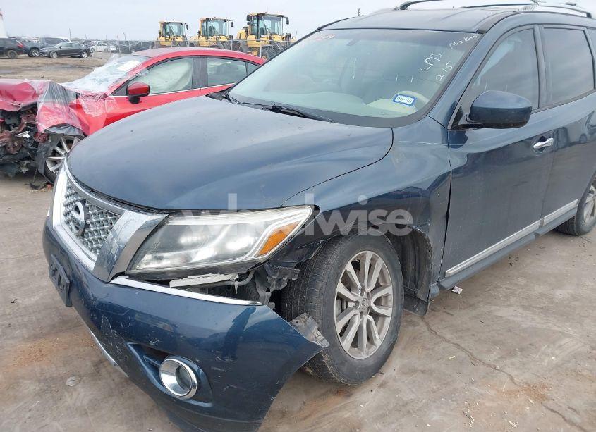 Photo 6 of 2015 Nissan Pathfinder SL (VIN 5N1AR2MN5FC607557)