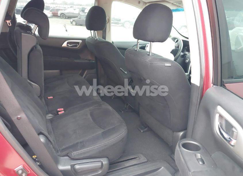 Photo 8 of 2015 Nissan Pathfinder SV (VIN 5N1AR2MN5FC644608)