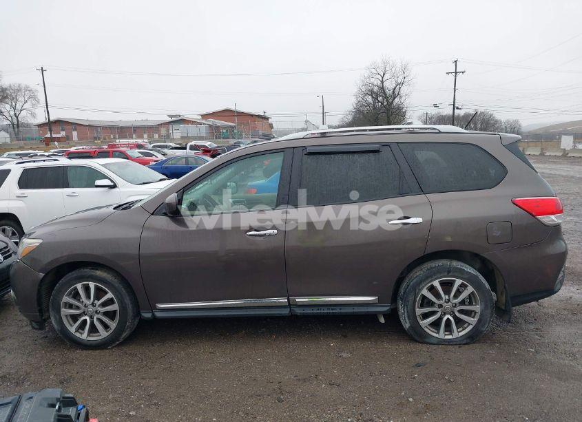 Photo 14 of 2015 Nissan Pathfinder SL (VIN 5N1AR2MN5FC688642)
