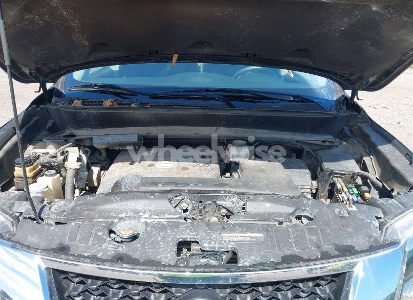 Photo 10 of 2015 Nissan Pathfinder S (VIN 5N1AR2MN5FC702068)