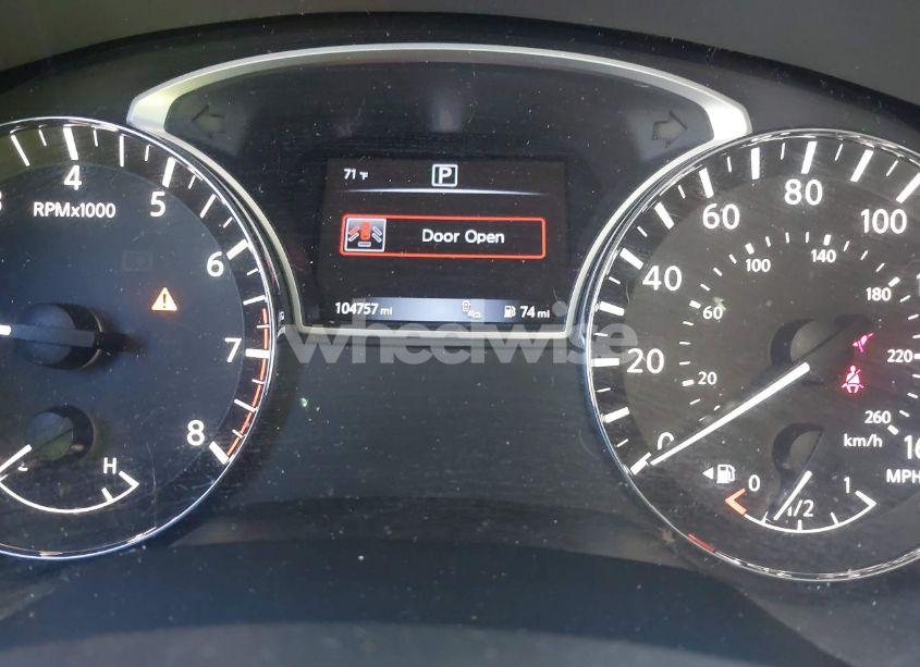 Photo 7 of 2016 Nissan Pathfinder SL (VIN 5N1AR2MN5GC620696)