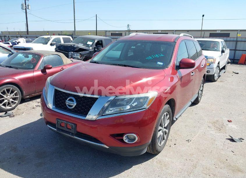 Photo 2 of 2016 Nissan Pathfinder PLATINUM/S/SL/SV (VIN 5N1AR2MN5GC631410)