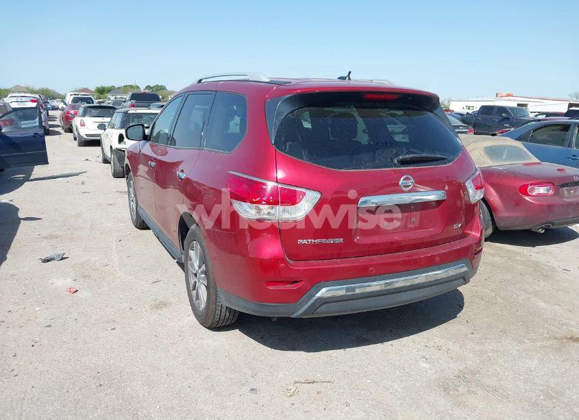 Photo 3 of 2016 Nissan Pathfinder PLATINUM/S/SL/SV (VIN 5N1AR2MN5GC631410)
