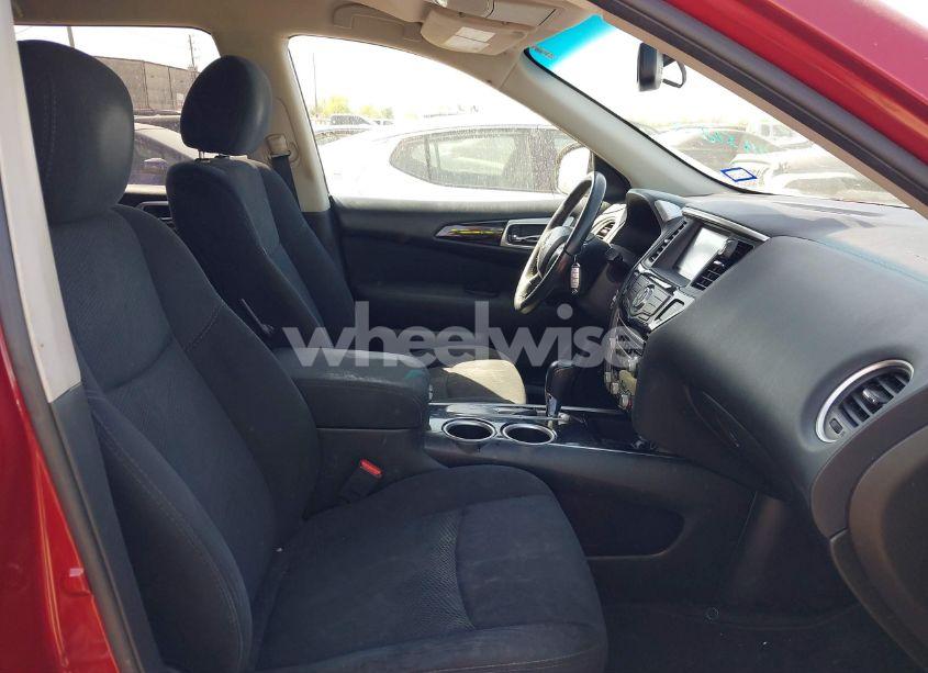 Photo 5 of 2016 Nissan Pathfinder PLATINUM/S/SL/SV (VIN 5N1AR2MN5GC631410)