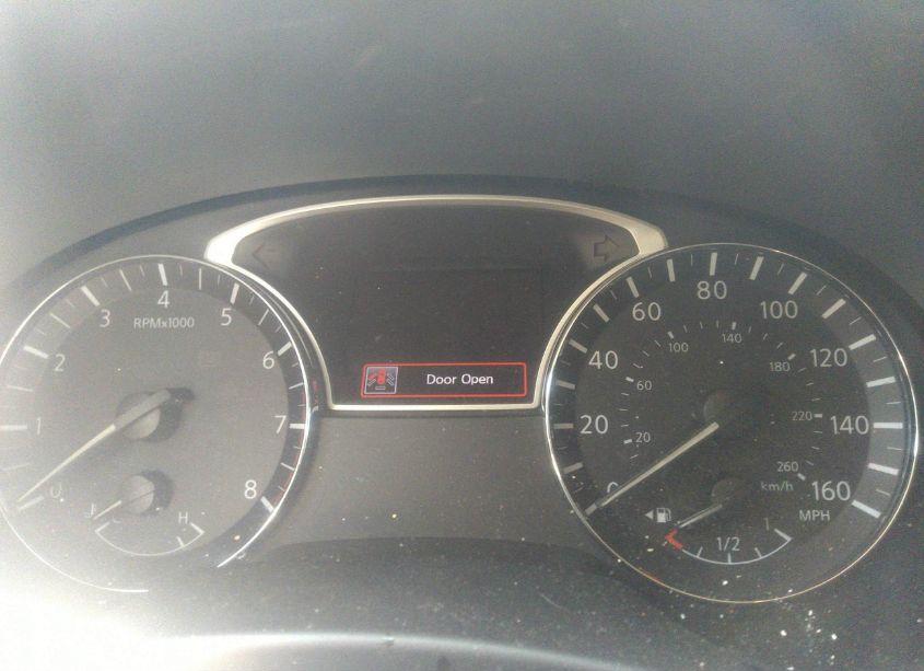 Photo 7 of 2016 Nissan Pathfinder SV (VIN 5N1AR2MN5GC634338)