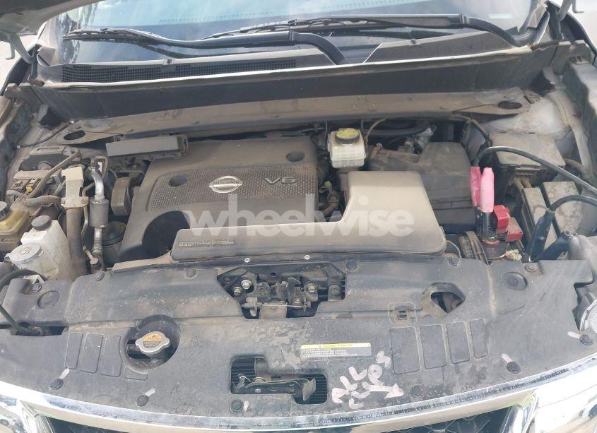 Photo 10 of 2016 Nissan Pathfinder SL (VIN 5N1AR2MN5GC648384)