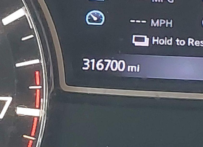 Photo 7 of 2016 Nissan Pathfinder SL (VIN 5N1AR2MN5GC665413)