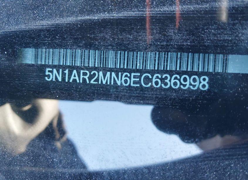 Photo 9 of 2014 Nissan Pathfinder SL (VIN 5N1AR2MN6EC636998)