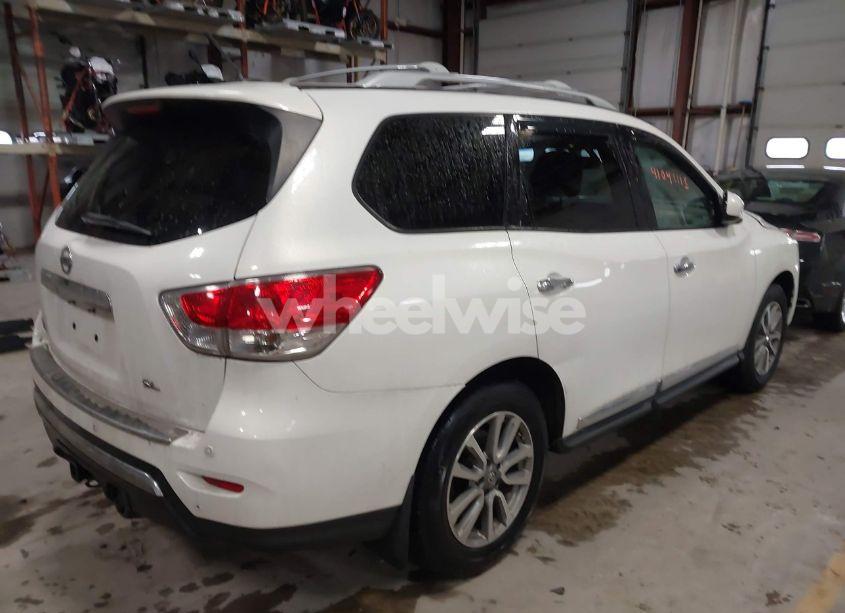 Photo 4 of 2014 Nissan Pathfinder SL (VIN 5N1AR2MN6EC668737)