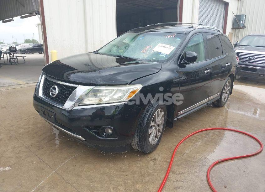Photo 2 of 2014 Nissan Pathfinder SL (VIN 5N1AR2MN6EC685344)