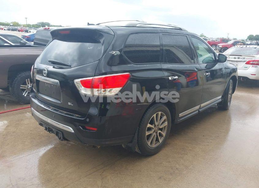 Photo 4 of 2014 Nissan Pathfinder SL (VIN 5N1AR2MN6EC685344)