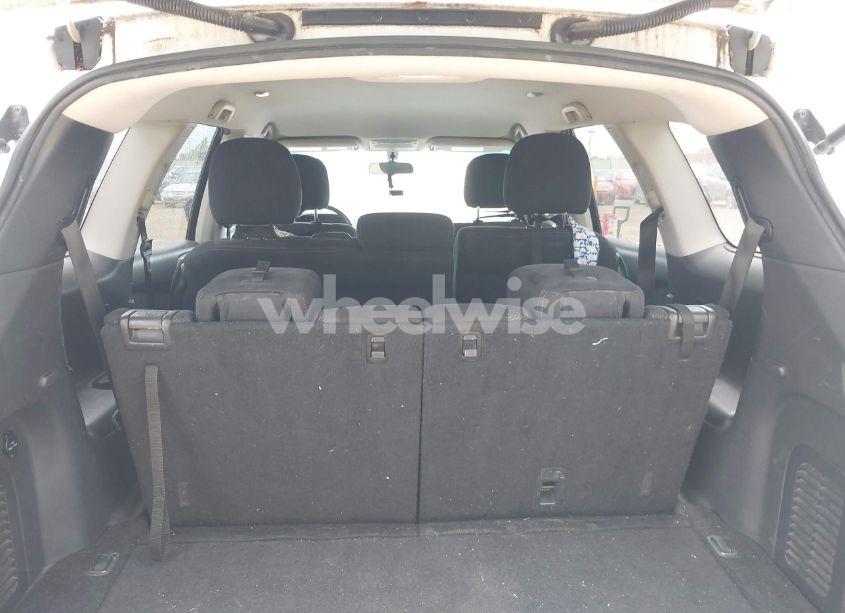 Photo 8 of 2014 Nissan Pathfinder SV (VIN 5N1AR2MN6EC685974)