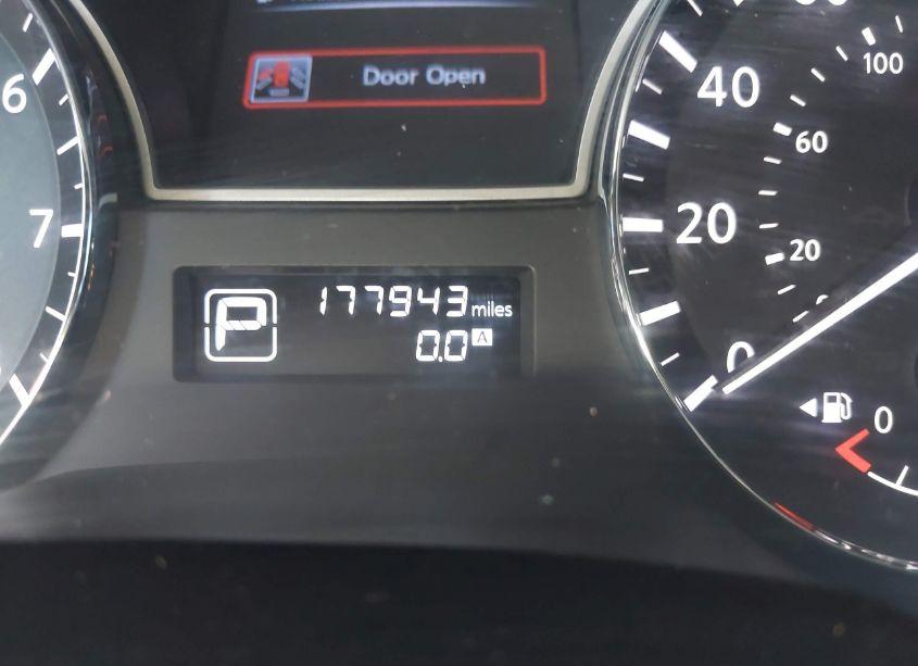 Photo 16 of 2014 Nissan Pathfinder SV (VIN 5N1AR2MN6EC705608)