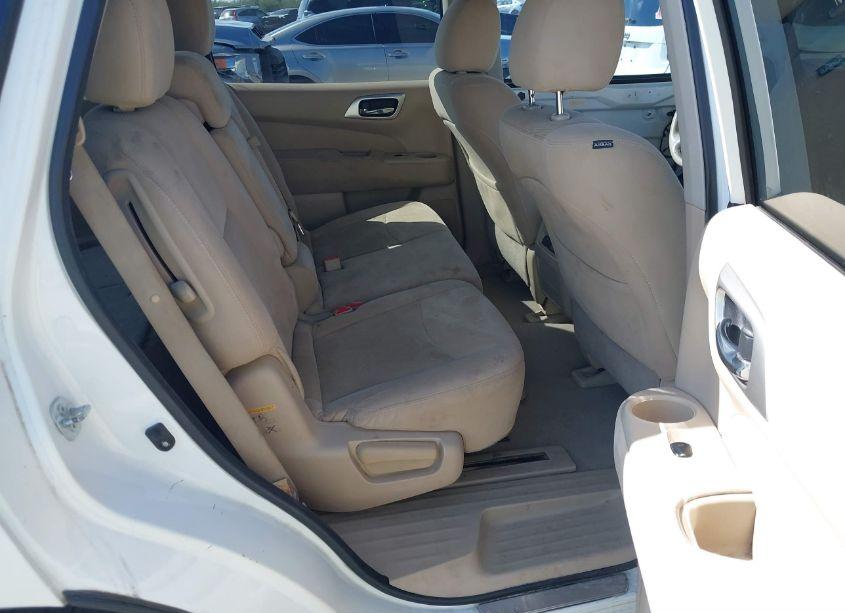 Photo 8 of 2014 Nissan Pathfinder SV (VIN 5N1AR2MN6EC705608)