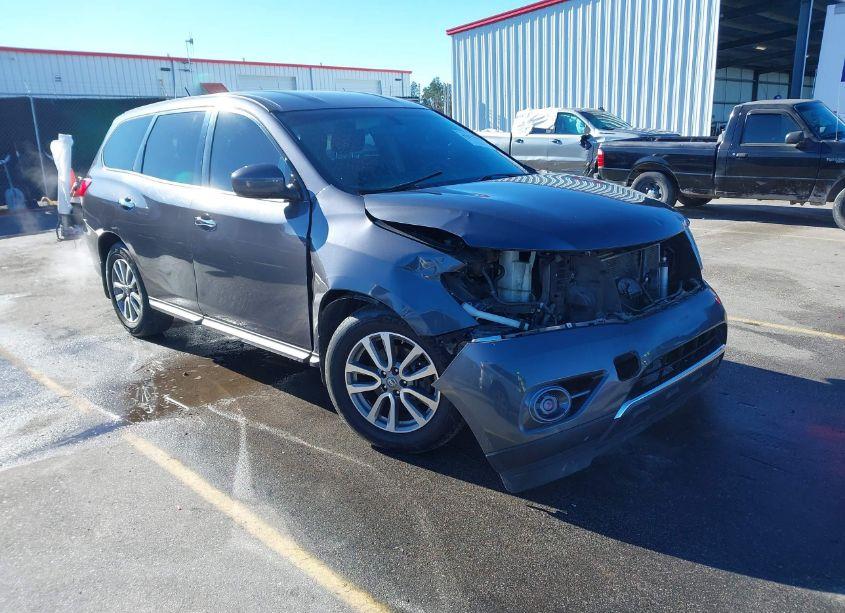 2014 Nissan Pathfinder S (VIN 5N1AR2MN6EC719217) main photo