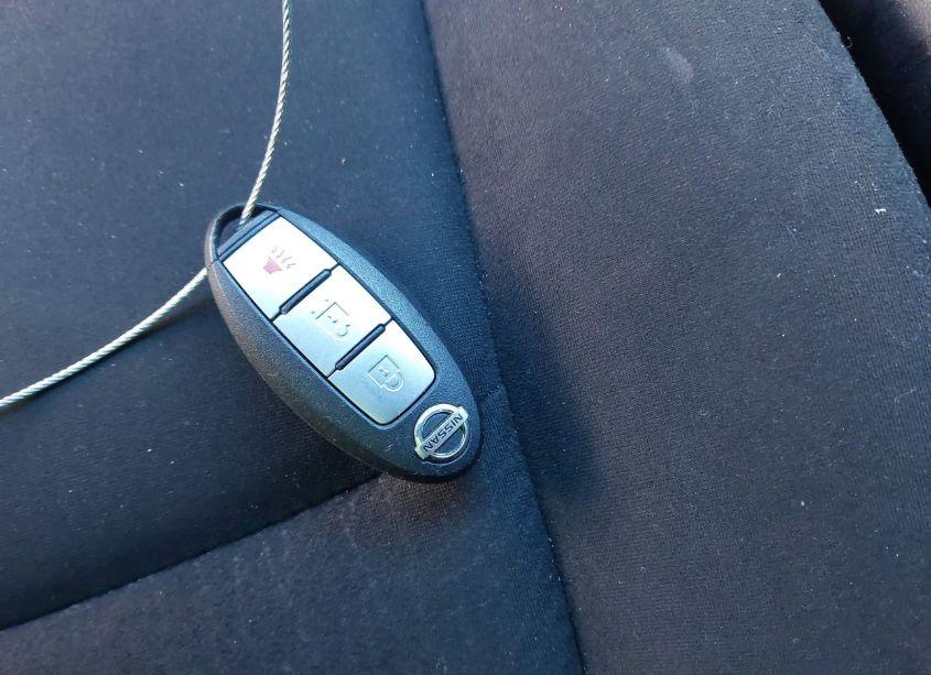 Photo 11 of 2014 Nissan Pathfinder S (VIN 5N1AR2MN6EC719217)