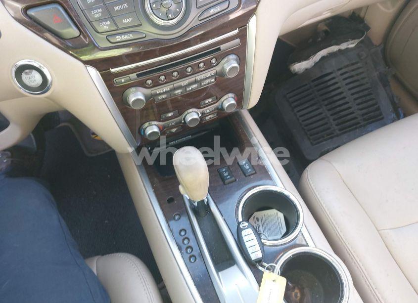 Photo 11 of 2014 Nissan Pathfinder SL (VIN 5N1AR2MN6EC722361)