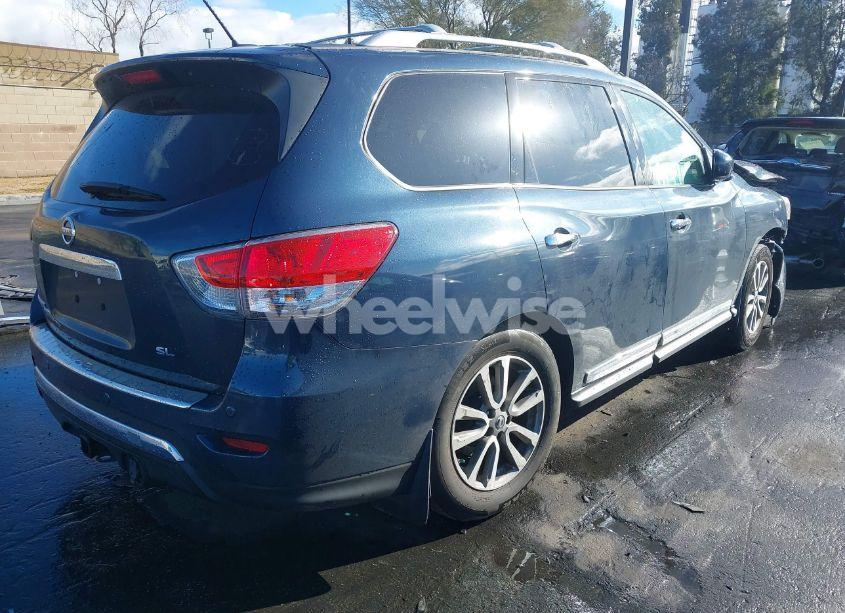 Photo 4 of 2014 Nissan Pathfinder SL (VIN 5N1AR2MN6EC722361)