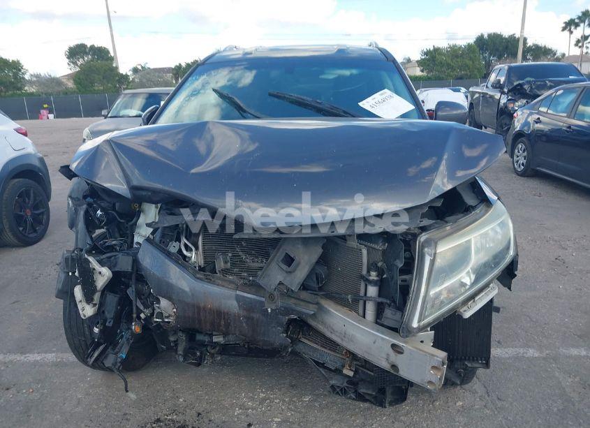 Photo 6 of 2014 Nissan Pathfinder SV (VIN 5N1AR2MN6EC724725)