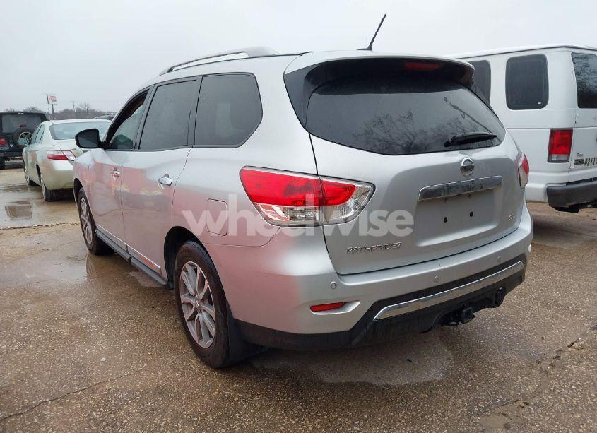 Photo 3 of 2014 Nissan Pathfinder SL (VIN 5N1AR2MN6EC732789)