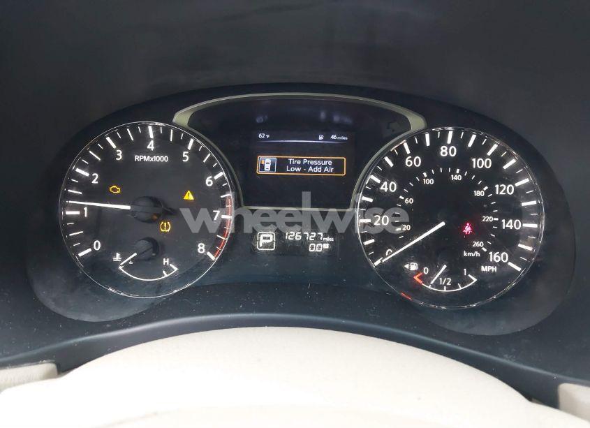 Photo 7 of 2015 Nissan Pathfinder SV (VIN 5N1AR2MN6FC602125)